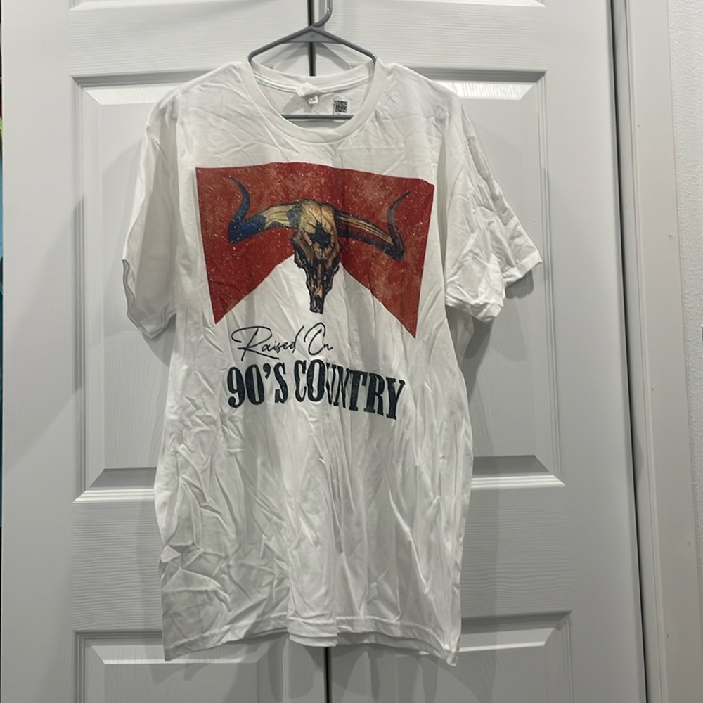 NEW - Raised on 90’s Country tshirt - Mens Large